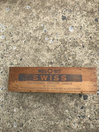 “mel - O - Bit Swiss” Mini Vintage Crate