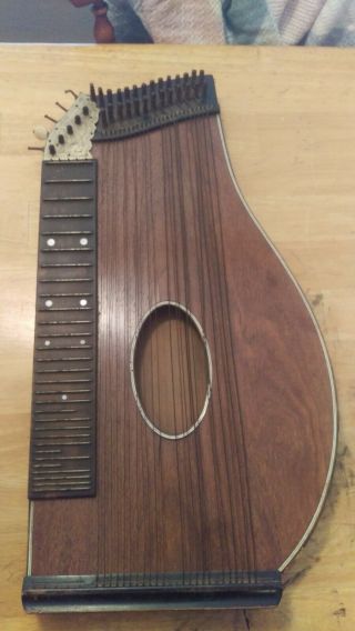 Antique Concert Zither - 32 String