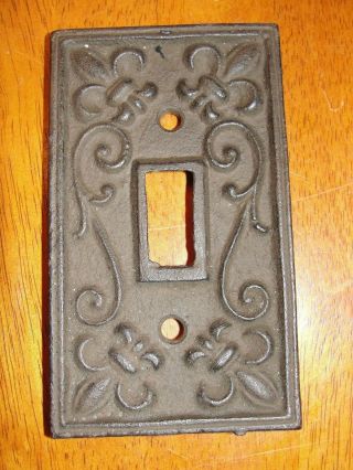 Vintage Cast Iron - Metal Single Light Switch Plate Cover Carved w/o Screws 2