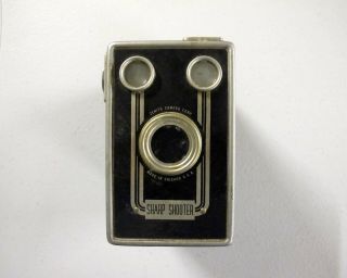 = Vintage Antique Zenith Camera Corp Sharp Shooter Box Camera Chicago