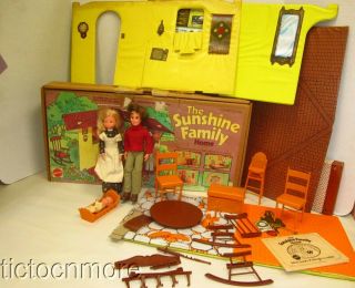 Vintage Mattel The Sunshine Family Home Playset,  Dolls Steffie Steve Baby & Box