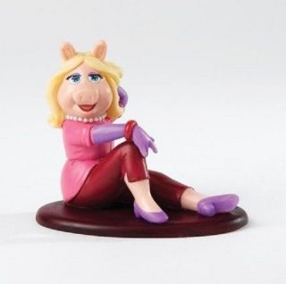 Extremely Rare Walt Disney The Muppets Miss Piggy Sitting Figurine Statue