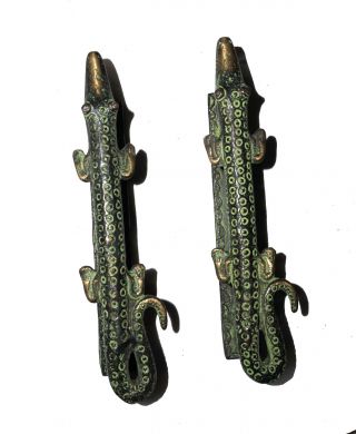 A Pair Attractive Brass Made Unique Crocodile Shape Door Handles From India