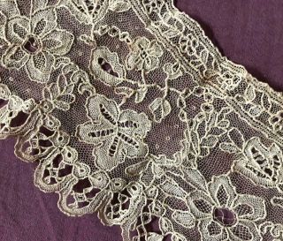 18th/19th Century Brussels Or Honiton Handmade Lace Collar 220