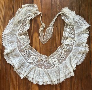 Antique Victorian Hand Embroidered Lace Collar Shawl Textile