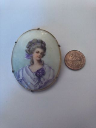 Antique Victorian Hand Painted Porcelain Portrait Brooch In Gold Tone Setting 3