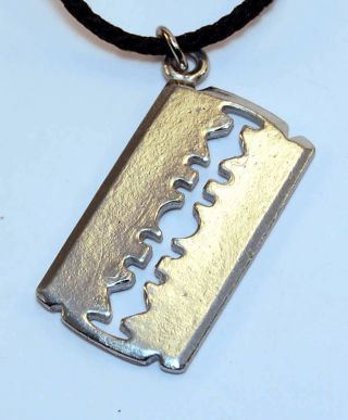 Necklace - Dimebag Darrell Pendant - Rare - Pantera - Diagonal Razor Blade