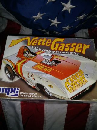 Vintage Rare Mpc " Vette Gasser " Funny Car Model Kit