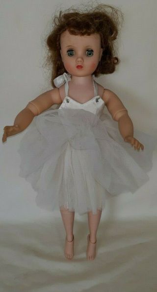 Vintage Madame Alexander Elise White Ballerina Doll A/o Tlc $49.  99