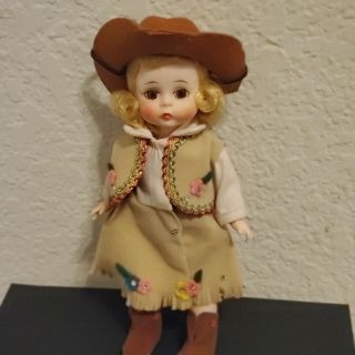 Vintage Rare Madame Alexander Cowgirl Doll (- Hat Has A Few Holes)