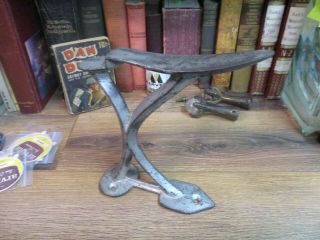 Vintage Antique Cast Iron Shoe Shine Stand Cobblers Stand,  (hat Stand ?) Last