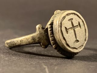 Museum Quality Rare Byzantine Silver Ring With Cross In Bezel Circa.  700 - 1000 Ad
