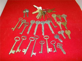 Antique Vintage Keys Skeleton,  Lock,  Padlock Russwin Corbin Yale Eagle Master,