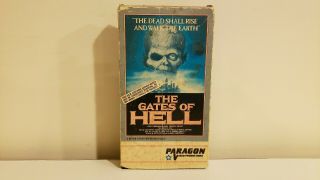 The Gates Of Hell Lucio Fulci Horror Gore Zombies Paragon White Stripe Vhs Rare