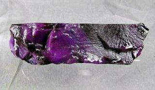 dkd 61C/ 150.  4grams Very Rare Sugilite rough with hints of Yellow and Richterite 3