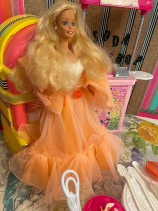 Vintage Barbie Peaches N Cream 1984 Mattel,  Boa,  Earrings,  Ring,  Accessories HTF 3