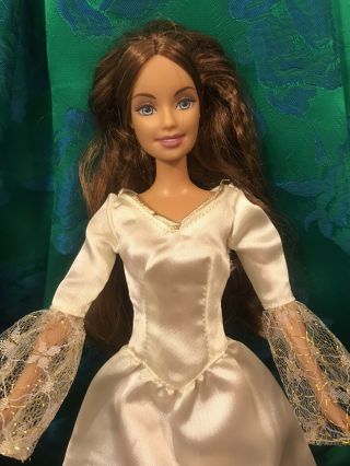 Barbie Erika Singing Doll Princess And Pauper Collectible Rare Brunette Pretty