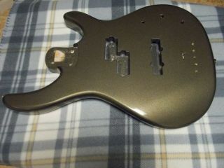 2007 Fender Squier Mb Series Rh 4 String Bass Guitar Body - Rare Metallic Finish