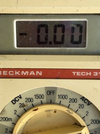 Vintage Beckman Instruments Tech 310 Digital Multimeter w/ Built - in Metal Stand 3