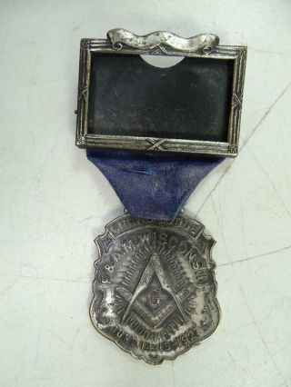 Antique Masonic Mason Fraternal Medal Pin Badge Wisconsin 1927 Grand Lodge Vtg