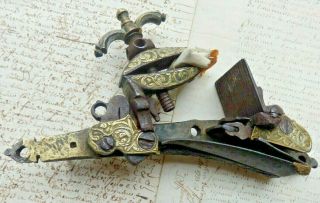A Rare 17th/18th Century Iron And Brass Flintlock Tinder Pistol Strike A Light
