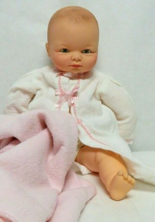 Vintage 18” Cameo Miss Peep Baby Doll With Hinged Joints And Squeak