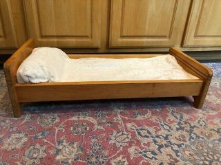 Rare Vintage Playskool Solid Wood Doll Bed Euc 13 X 28 Inches (p)