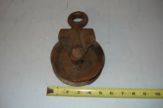 Antique Vintage Rustic Block & Tackle Pulley Cast Iron Well Farm Rustic 5 " Diam
