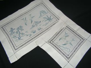 B ' FUL VTG 20 ' S/30 ' S HAND EMBROIDERED ORIENTAL SCENE & TINY BIRD SM TABLE MATS 2