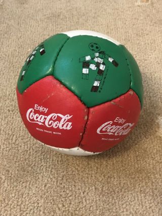 Italia 90 Coca Cola Mini Football RARE World Cup ball coke vintage skills Fifa 0 2