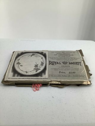 Vintage Royal Society Celesta Embroidery Kit 352 36 " Centerpiece Momie Cloth
