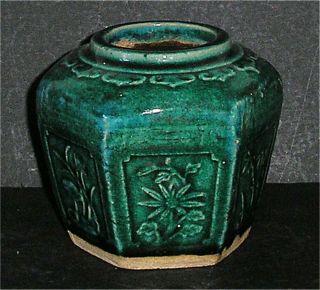 Qing Period Chinese Emerald Green Glazed Stoneware Hexagonal Jar Or Pot