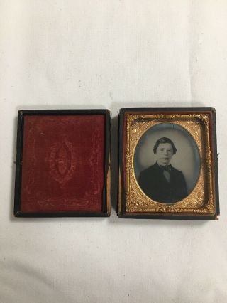 Rare Antique 1800s Sixth Plate Deguerreotype Photograph Young Man Wearing A Suit
