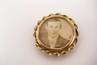 Antique Victorian Mourning Photo Brooch Pin
