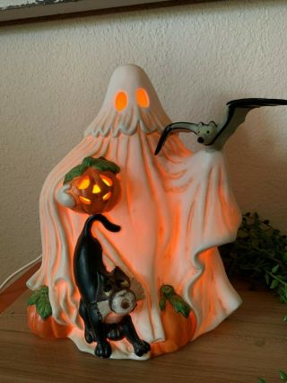 Rare Vintage Prettique Ceramic Art Halloween Ghost And Friends Light.