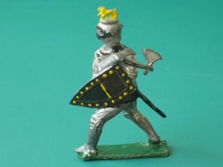 Doran Foot Knight With Axe & Shield - Very Rare Pre - War Lead (b)