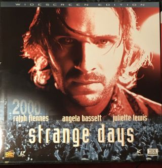 Strange Days (laserdisc,  2 - Disc Widescreen) Rare,  Ralph Fiennes,  Watched Once