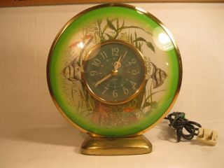 Vintage Rare Sessions " Aquarius " Angel Fish Aquarium Motion Clock W/ Light