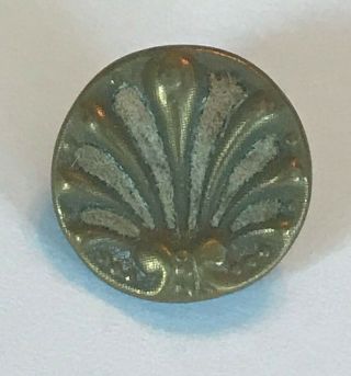 Unique Vintage Antique Gold Brass Ocean Shell Shape Metal Button 7623