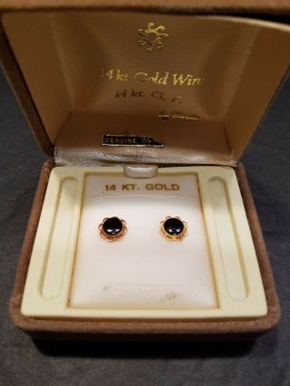 Vintage Ladies Carla 14k Gold Black Onyx Earrings.  Pierced.  Box.