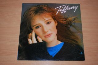 Tiffany - Very Rare Signed 1988 Uk S/t Lp With Letter Of Authentication