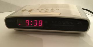 Sony Dream Machine Dual Alarm Am Fm Clock Radio Icf - C420 Snooze Vintage