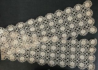 Vintage Crochet Lace Runner / Doily,  Ecru Cotton 110 Cm / 43 “
