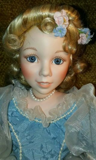 " Cinderella At The Ball " Porcelain 15 " Doll Galleries By Knowles / Ashton Drake