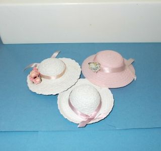 3 Vintage Doll Hats For Ginny,  Jill,  Lmr,  Muffie,  Madame Alexander - Kins 1950s