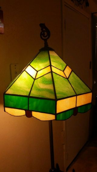 Rare Vintage Tiffany Style Dimpled Stained Glass Leaded Slag Glass Lamp Shade