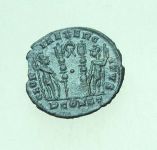 Constantine I AD 307 - 337 Æ18mm Follis Two Legionary Standart Wreath Very Rare 2