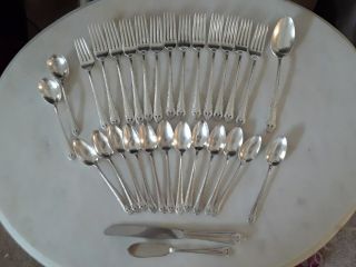 Holmes & Edwards Inlaid Is,  1939 " Lovely Lady " Silver Plated Flatware Set,  29 Pc.