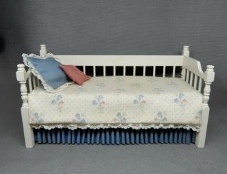 Vintage Pitty Pat Daybed Bed W Linens - Artisan Dollhouse Miniature 1:12