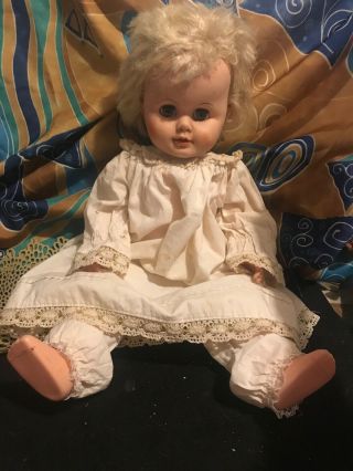 Vintage Eegee 22” Doll Jointed Hard Plastic Sleepy Blue Eyes 19 - K W/xtra Clothes